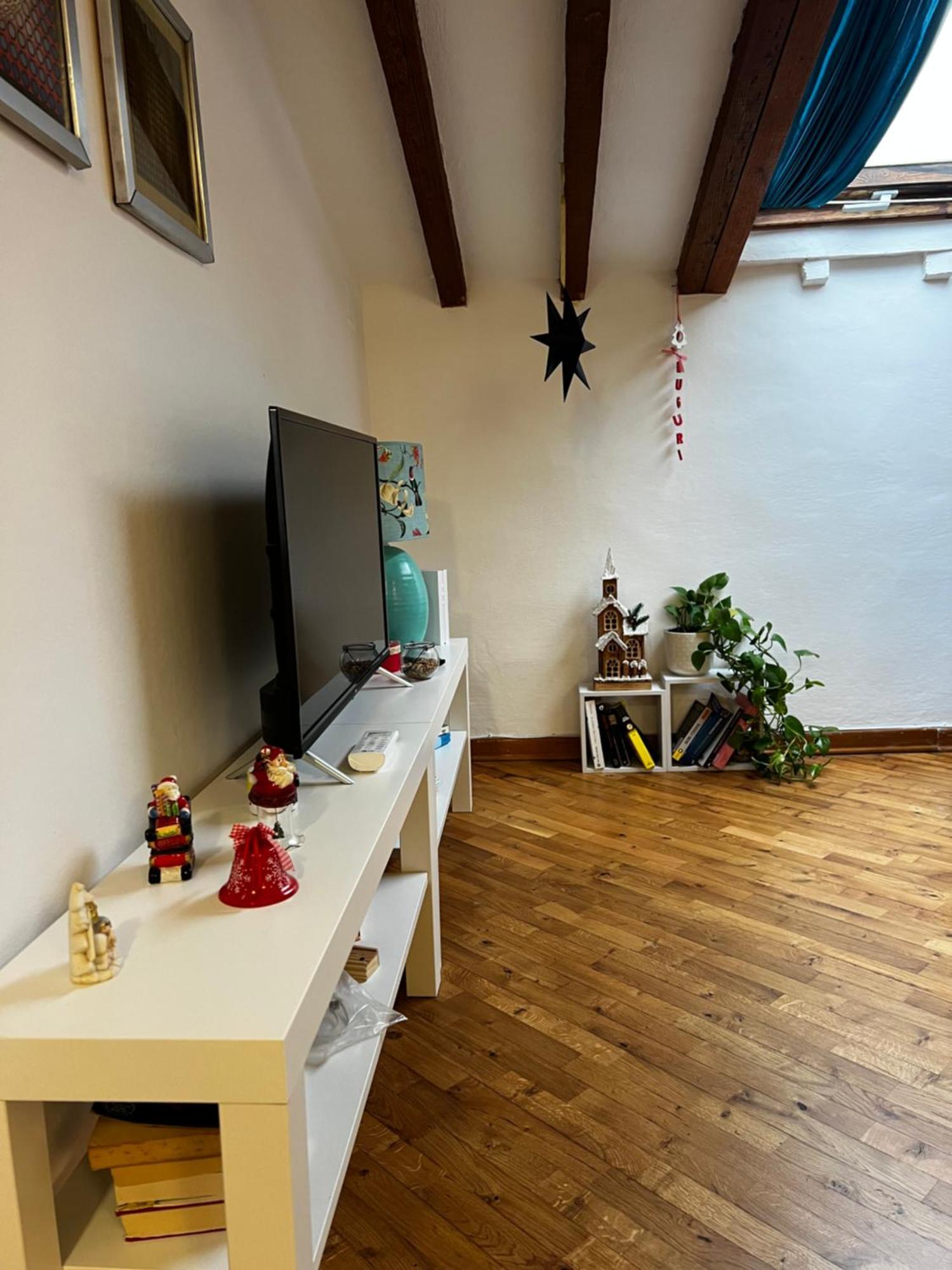 Casa Alfieri-Graziosa Mansarda In Centro A Livorno Apartment Luaran gambar